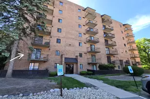 6050 Lake Bluff Dr, Tinley Park, IL 60477 - Photo 1