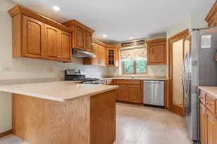 500 Rivers Edge Dr, Minooka, IL 60447 - Photo 11