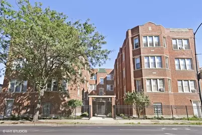 2452 W Addison Street #3A, Chicago, IL 60618 - Photo 1