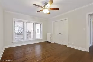 2452 W Addison St, Chicago, IL 60618 - Photo 3