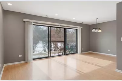 835 Waterview Circle #2, Vernon Hills, IL 60061 - Photo 5