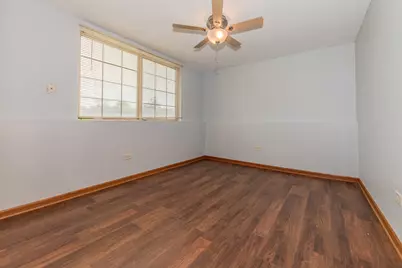 15609 Clifton Park Avenue, Markham, IL 60428 - Photo 19