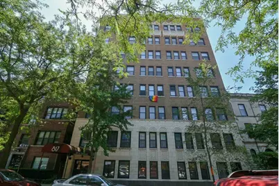 817 W Lakeside Place #506, Chicago, IL 60640 - Photo 1