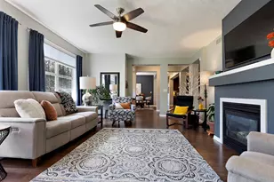 4521 Rainbow Ct, Loves Park, IL 61111 - Photo 5