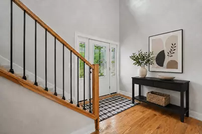 249 E Kenilworth Avenue, Villa Park, IL 60181 - Photo 3
