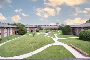 2300 Old Tavern Rd, Lisle, IL 60532 - Photo 23