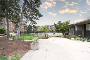 2300 Old Tavern Rd, Lisle, IL 60532 - Photo 25