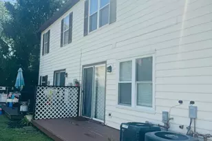 2454 Devonshire Ct, Aurora, IL 60502 - Photo 15
