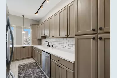 2150 N Clifton Avenue #3, Chicago, IL 60614 - Photo 9