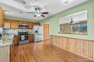 1502 Sawgrass Ct, Elgin, IL 60123 - Photo 7