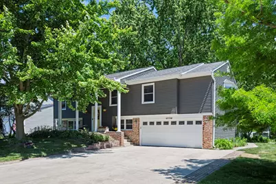 370 Arbor Gate Lane, Buffalo Grove, IL 60089 - Photo 1