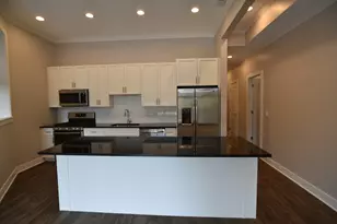 3212 N Halsted St, Chicago, IL 60657 - Photo 9