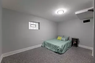 2048 W 70th Pl, Chicago, IL 60636 - Photo 21