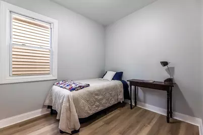 2048 W 70th Place, Chicago, IL 60636 - Photo 9