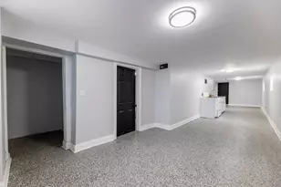 2048 W 70th Pl, Chicago, IL 60636 - Photo 19