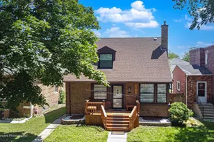 10933 S Ave F, Chicago, IL 60617 - Photo 1