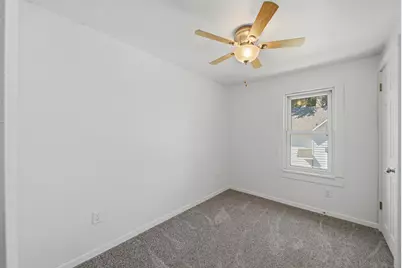 606 Avenue C, Sterling, IL 61081 - Photo 19