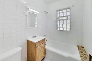 5415 W Parker Ave, Chicago, IL 60639 - Photo 13