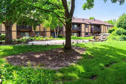 890 Sheldon Court #D, Wheaton, IL 60189 - Photo 11