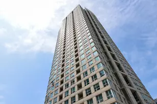 345 N La Salle Dr, Chicago, IL 60654 - Photo 33