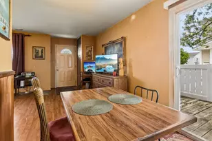 1541 Cornell Pl, Hoffman Estates, IL 60169 - Photo 9