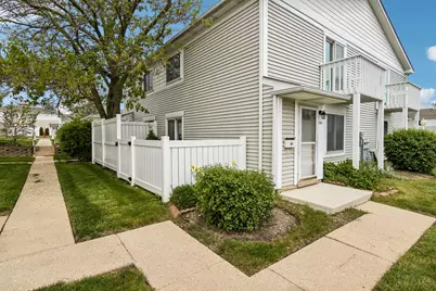 1541 Cornell Circle #0, Hoffman Estates, IL 60169 - Photo 1