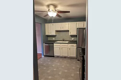 200 Dublin Lane #200, Schaumburg, IL 60194 - Photo 5