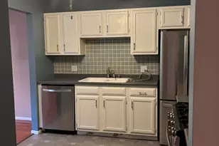 200 Dublin Ln, Schaumburg, IL 60194 - Photo 5