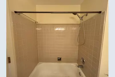 200 Dublin Lane #200, Schaumburg, IL 60194 - Photo 13