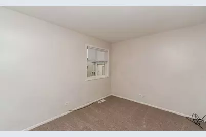 430 Meadow Green Lane, Round Lake Beach, IL 60073 - Photo 7