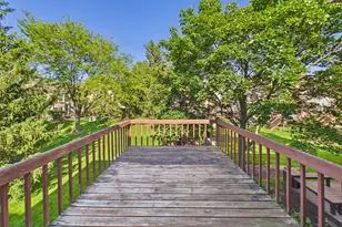 284 Lorraine Cir, Bloomingdale, IL 60108 - Photo 17