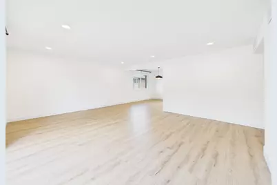 4525 Blackhawk Lane #202, Lisle, IL 60532 - Photo 9