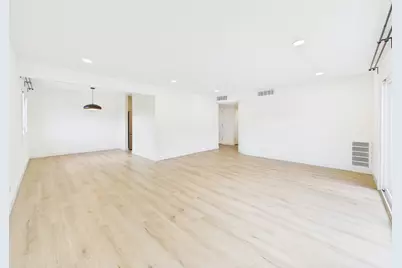 4525 Blackhawk Lane #202, Lisle, IL 60532 - Photo 7
