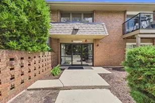 4525 Blackhawk Ln, Lisle, IL 60532 - Photo 1