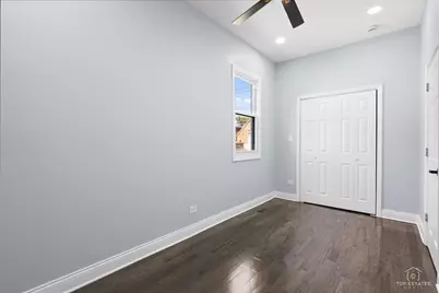 10521 S Edbrooke Avenue, Chicago, IL 60628 - Photo 17