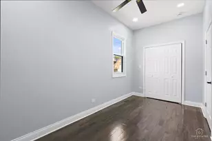 10521 S Edbrooke Ave, Chicago, IL 60628 - Photo 17