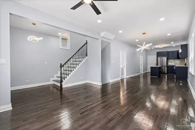 10521 S Edbrooke Avenue, Chicago, IL 60628 - Photo 7