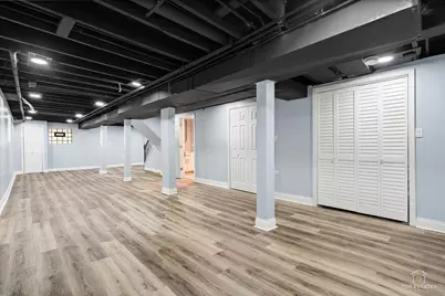 10521 S Edbrooke Avenue, Chicago, IL 60628 - Photo 33