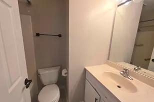 953 Brunswick Cir, Schaumburg, IL 60193 - Photo 9
