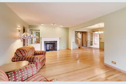 1646 N 18th Avenue, Melrose Park, IL 60160 - Photo 3