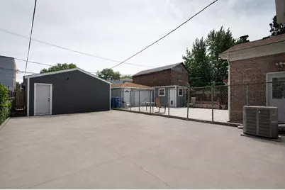 1441 N Kolin Avenue, Chicago, IL 60651 - Photo 29