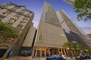 100 E Walton St, Chicago, IL 60611 - Photo 17