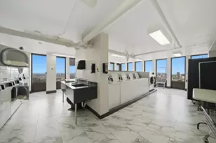 100 E Walton St, Chicago, IL 60611 - Photo 15