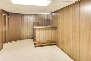 1602 Hills Ave, Des Plaines, IL 60016 - Photo 23
