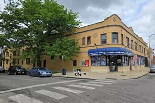 5120 W Grand Ave, Chicago, IL 60639 - Photo 1