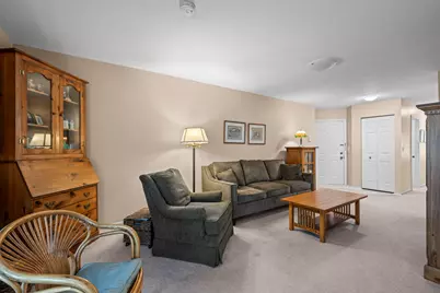 1309 Nutmeg Court #A, Mount Prospect, IL 60056 - Photo 3