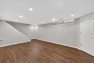 212 Amherst Ct, Bloomingdale, IL 60108 - Photo 33