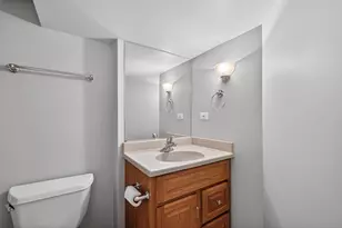 212 Amherst Ct, Bloomingdale, IL 60108 - Photo 37