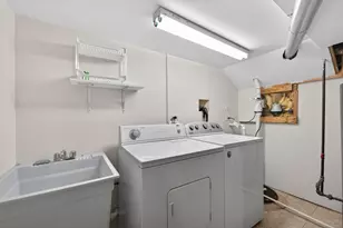 212 Amherst Ct, Bloomingdale, IL 60108 - Photo 39
