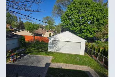 1407 N Oak Avenue, Round Lake Beach, IL 60073 - Photo 3